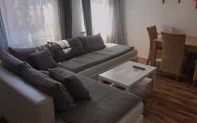 Große Ferienwohnung an der Rheinpromenade three